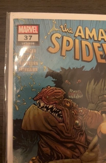 The Amazing Spider-Man 37 (2020). Legacy issue 838