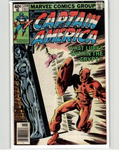 Captain America #239 (1979) Captain America