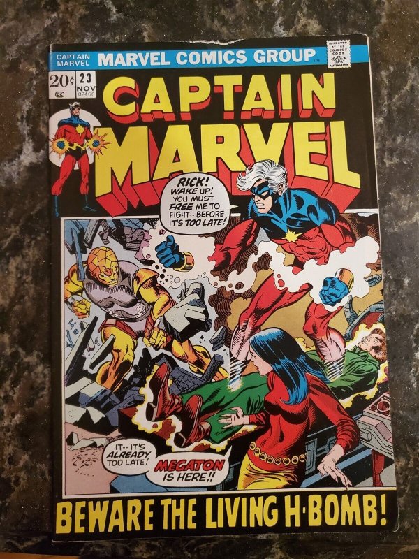 Captain Marvel #23 Marvel (72) FN/VF