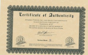 DAREDEVIL #13 SIGNED BY KHOI PHAM MARVEL COMICS 2012 EB204