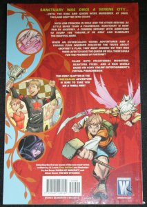 2010 Wildstorm FREE REALMS BOOK ONE Trade Paperback Graphic Novel SC High Grade