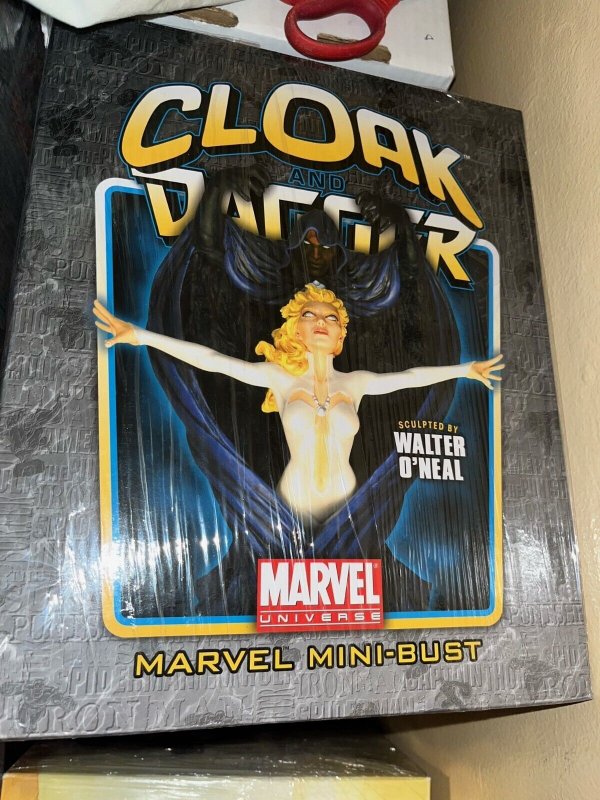 Bowen Designs Cloak and Dagger, Marvel Mini Bust, Limited to 800