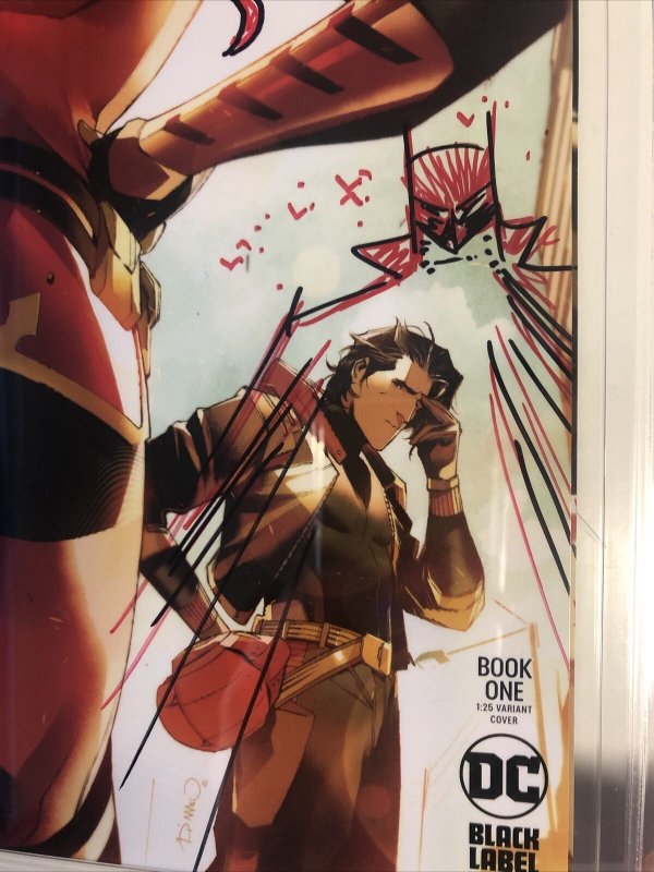 Batman: White Knight Presents:Red Hood(2022) #1 (CGC 9.8 SS WP) Signed S. Murphy