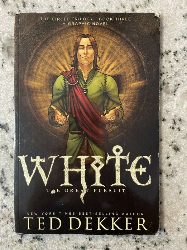 White The Great Pursuit Ted Dekker Circle Trilogy Book Three Graphic Novel  J565