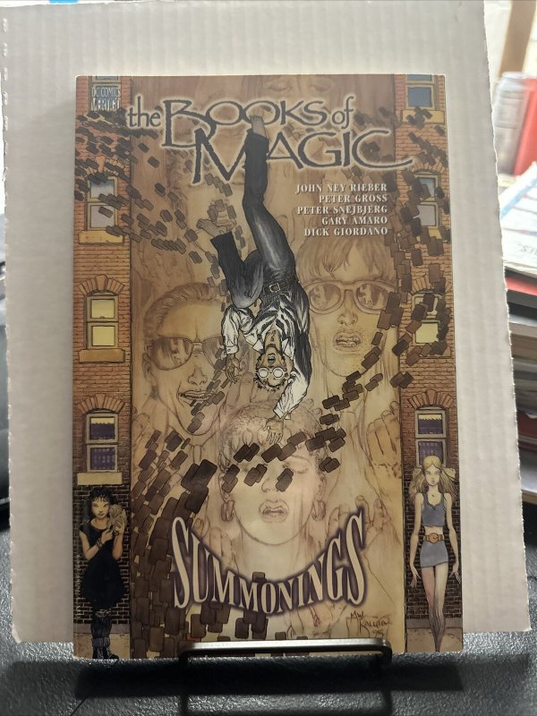 Books of Magic: Summonings TPB