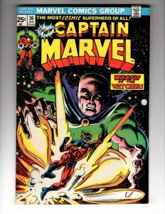 Captain Marvel #36 (1975) VF+ Watcher Appearance Cosmic Bronze !!!!! / EC#1