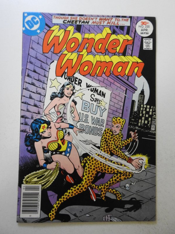 Wonder Woman #230 (1977) VF- Condition!