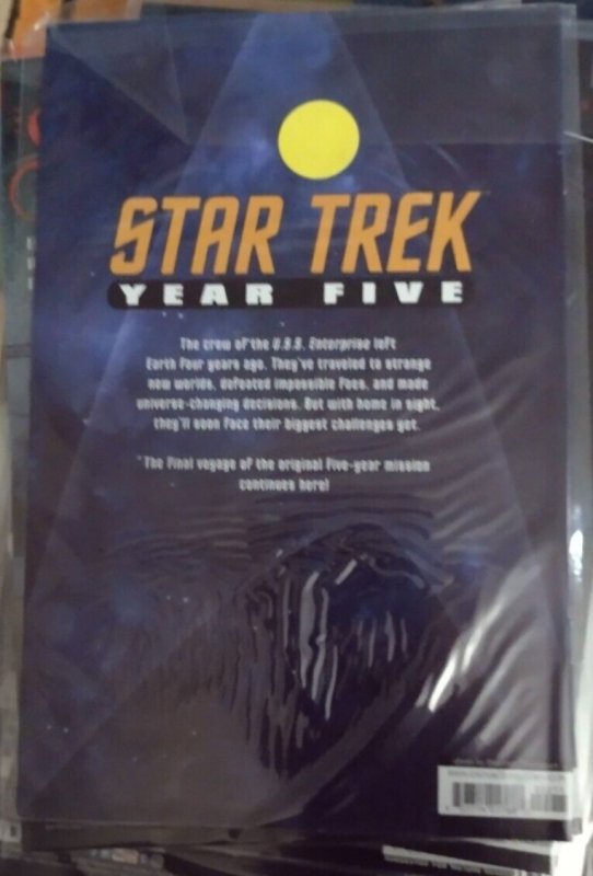 STAR TREK YEAR FIVE # 22  IDW 2021  kirk spock mccoy scotty sulu