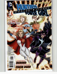 Worlds' Finest #1 (2012) Huntress and Power Girl