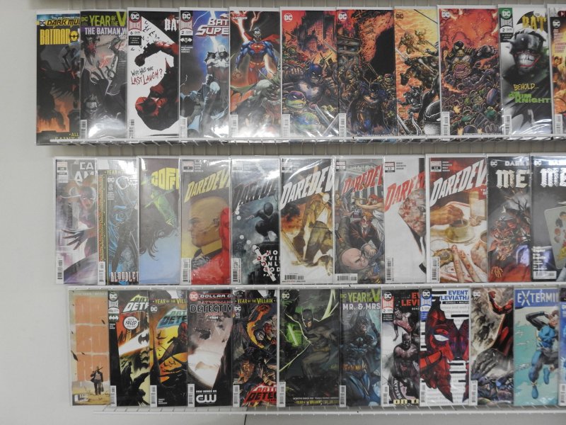 Huge Lot 140+ Comics W/ Batman, Spider-Man, Avengers, +More! Avg VF Condition!
