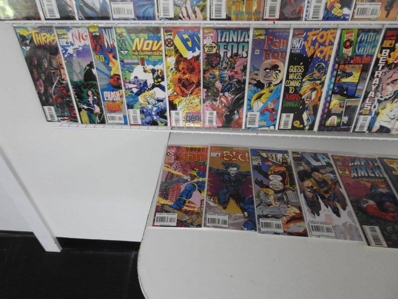 Huge Lot Comics W/ Spider-Man, Hulk, Iron man+ Avg VF+ Condition!!
