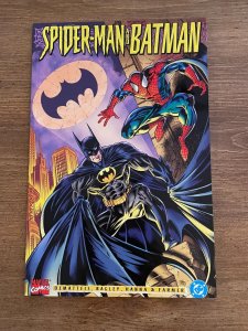 Spider-Man & Batman Disordered Minds NM Marvel / DC Comic Book Gotham Venom  RH25 | International - Comic Books, Abril / HipComic