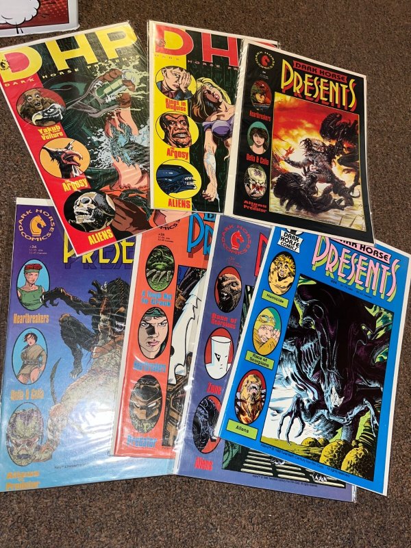 Dark Horse Presents Lot w/Issues 24, 34, 35, 36, 42, 43, 1st Aliens vs Predator