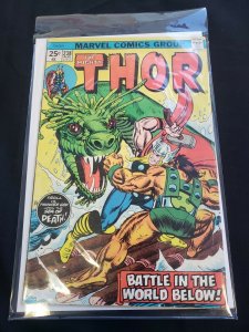 THOR ISSUE #238 (VG+) BATTLE IN THE WORLD BELOW! 1975