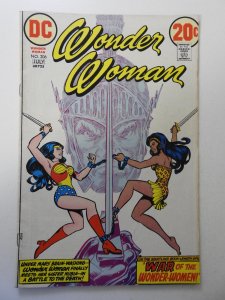 Wonder Woman #206 (1973) FN Condition!