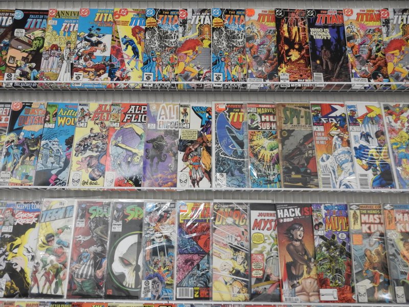 Huge Lot 150+ Comics W/ Thor, Teen Titans, Flash, Spidey+ Avg VF- Condition!