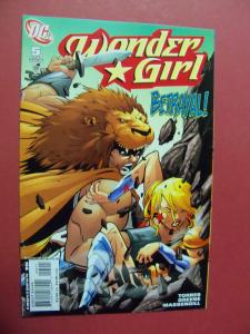 WONDER GIRL #5 HIGH GRADE BOOK (9.0 to 9.2) OR BETTER 1ST Print