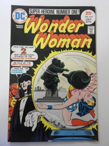 Wonder Woman #218 (1975) FN Condition!
