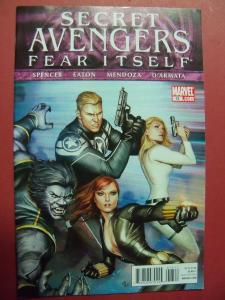 SECRET AVENGERS  #13  (VF/NM 9.0 OR BETTER) MARVEL COMICS