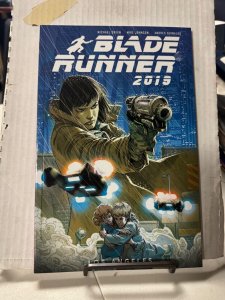 Blade Runner 2019  Vol  1  Los Angeles  Graphic Novel