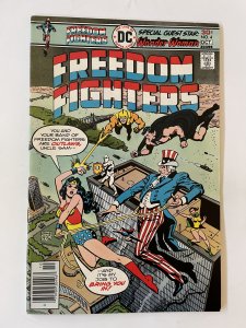 Freedom Fighters #4 - VF  (1976)