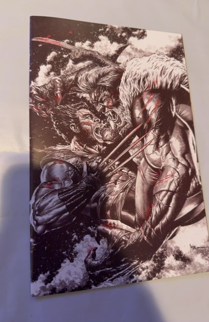 WOLVERINE #41 (MICO SUAYAN MEGACON COLOR SPLASH VIRGIN VARIANT LTD