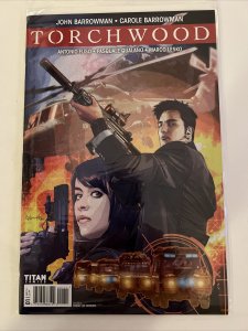 TORCHWOOD #1 TOMMY LEE EDWARDS COVER A JOHN BARROWMAN  TITAN COMICS BAG BOARD 