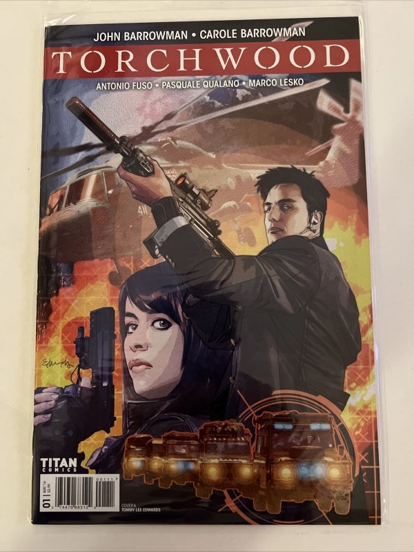 TORCHWOOD #1 TOMMY LEE EDWARDS COVER A JOHN BARROWMAN  TITAN COMICS BAG BOARD 