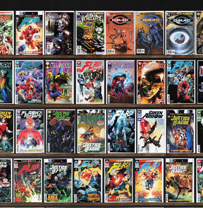 Huge Lot 140+ Comics with The Flash, Justice League & More!