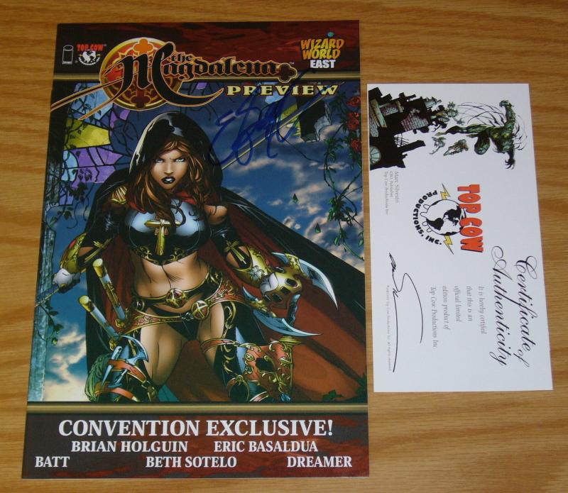 Magdalena Preview #1 VF/NM wizard world east convention exclusive signed w/COA