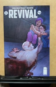 Revival #10 (2013)
