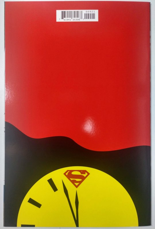 Doomsday Clock #9 (9.6, 2019)