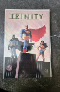 Batman / Superman / Wonder Woman: Trinity #1 (2003) tb