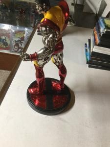 Colossus Statue Variant Super Chrome Edition Bowen 0086/1000 Less Than 10%