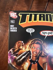 Titans #16 (2009)