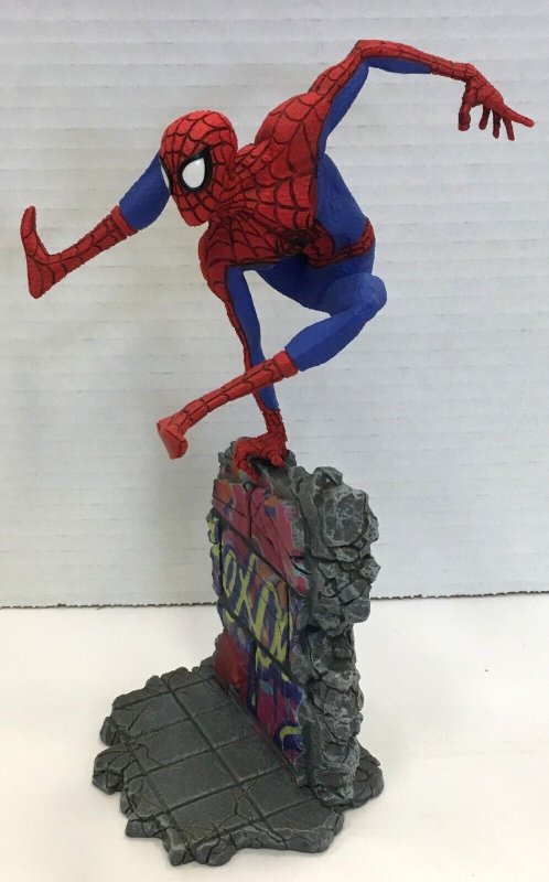 Iron Studios - PETER B. PARKER - Into Spider-Verse 1/10 BDS Art Scale Statue   *