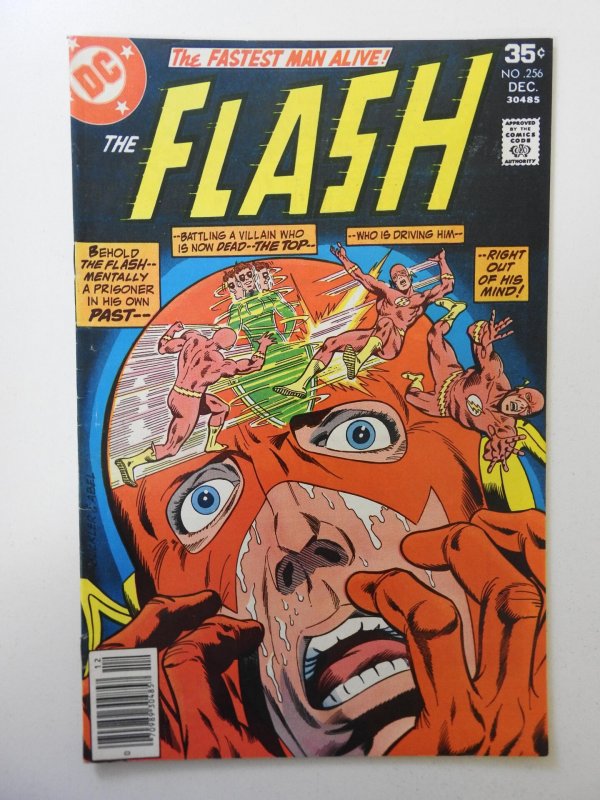 The Flash #256 (1977) VG Condition! Centerfold detached top staple