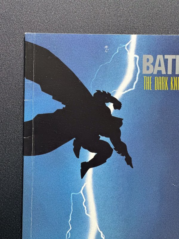 Batman: The Dark Knight #1 (1986) 2nd Print - 1st App Robin - VF