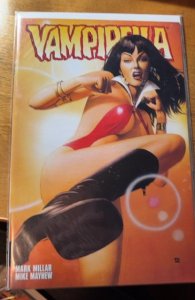 Vampirella #2 (2001) Vampirella 
