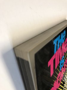 The Time Is Right: DC Comics 1994 Editorial Presentation (VF/NM)