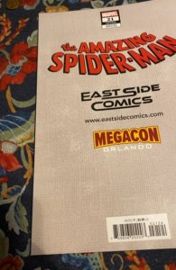 Marvel Comics Amazing Spider-Man #21 signed John Giang Virgin MegaCon # limited