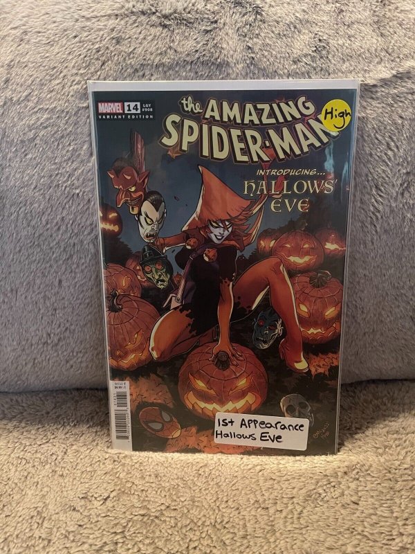 THE AMAZING SPIDER-MAN #14 VARIANT 1ST APP HALLOWS EVE