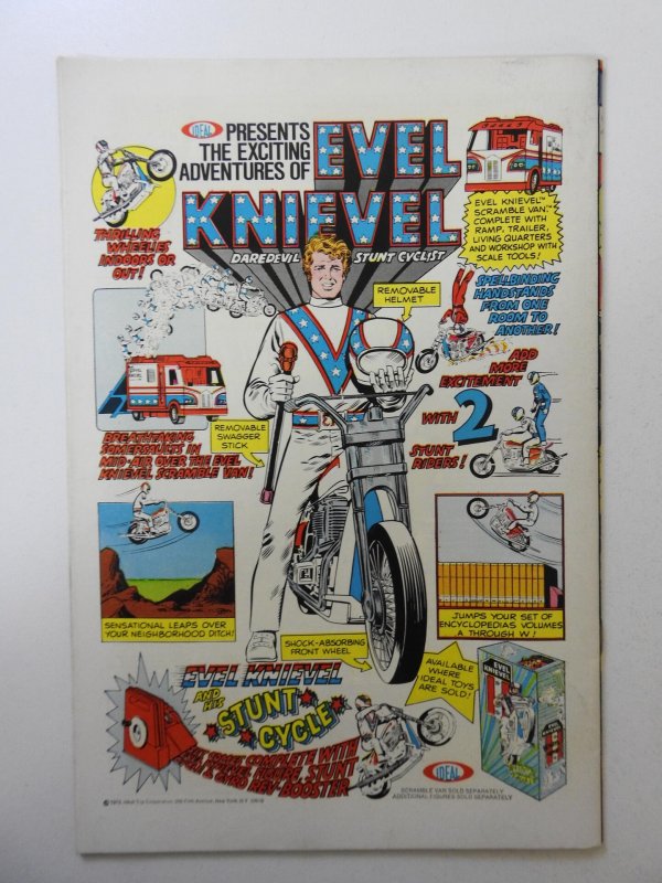 Captain Marvel #30 (1974) VF- Condition!