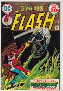 Flash, The #230 (Dec-74) FN Mid-Grade Flash