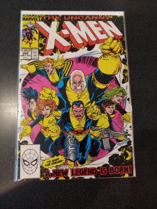 THE UNCANNY  X-MEN #254 NM