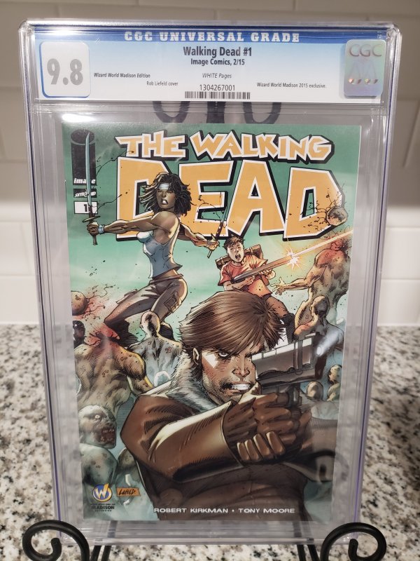 Walking Dead #1 CGC 9.8 Wizard World Madison Edition