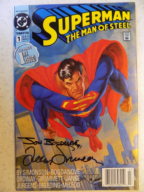 Superman: The Man of Steel #1 (1991) SIGNED BY SIMONSON AMD BOGDANOVE