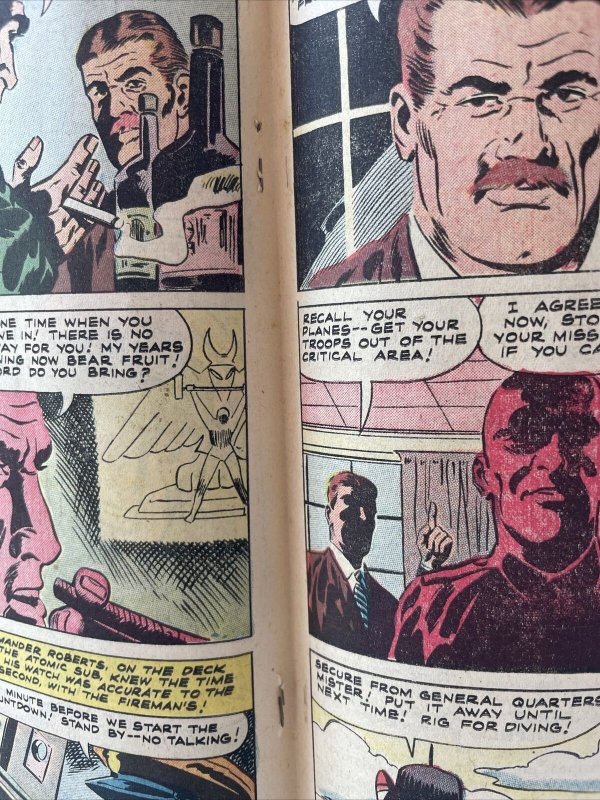 Submarine Attack￼ #14 1958 Charlton War 