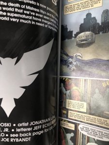 Vampirella Strikes (2022) # 1 Variant (NM) Dynamite Entertainment • Rare •