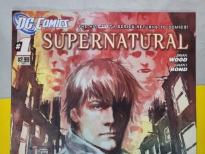 Supernatural #1 2011 DC Comics Jensen Ackles Jared Padalecki